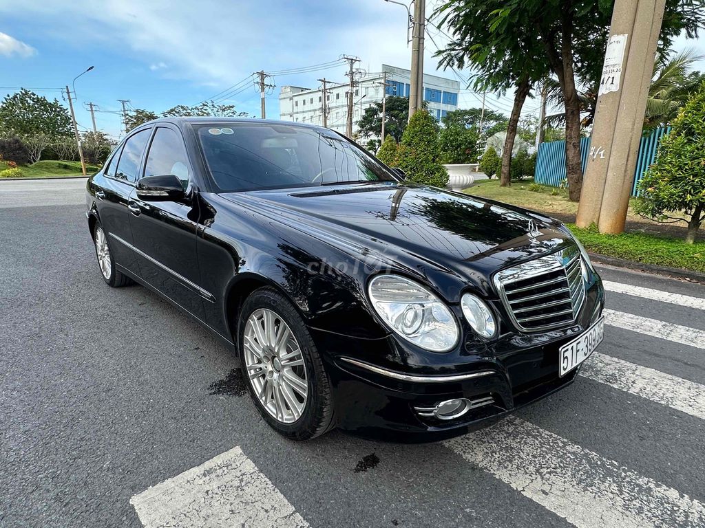 Mercedes Benz E Class 2008 E200 - 90000 km. Mua bán Ô tô tại Huyện Bình Chánh Tp Hồ Chí Minh được đăng bởi Bao  hình 2