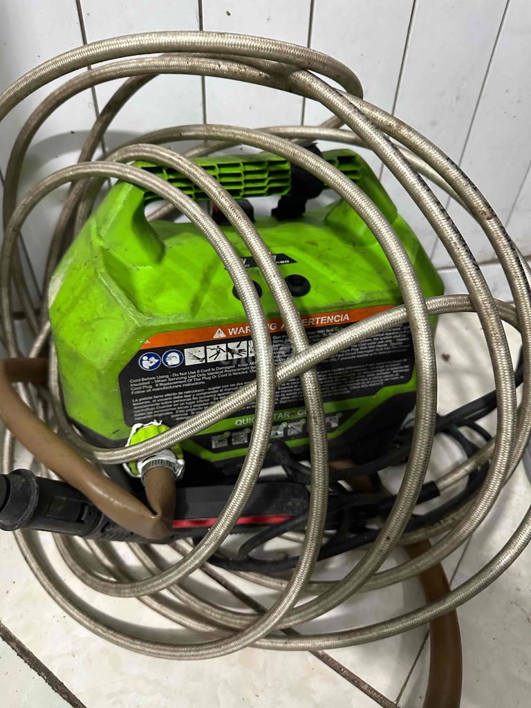 Máy rửa xe Greenworks Xanh lá. Mua bán Đồ chuyên dụng, Giống nuôi trồng tại Huyện Đan Phượng Hà Nội được đăng bởi Anh hình 1