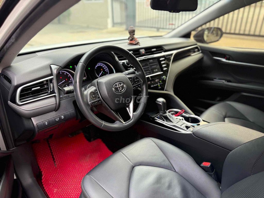 Toyota Camry 2021 2.0G 56000 km. Mua bán Ô tô tại Quận Cầu Giấy Hà Nội được đăng bởi Cao Quý hình 13