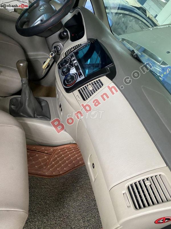 Toyota Innova 2.0E 2015 vàng đồng. Mua bán Ô tô tại Huyện Bàu Bàng Bình Dương được đăng bởi tuấn hình 3