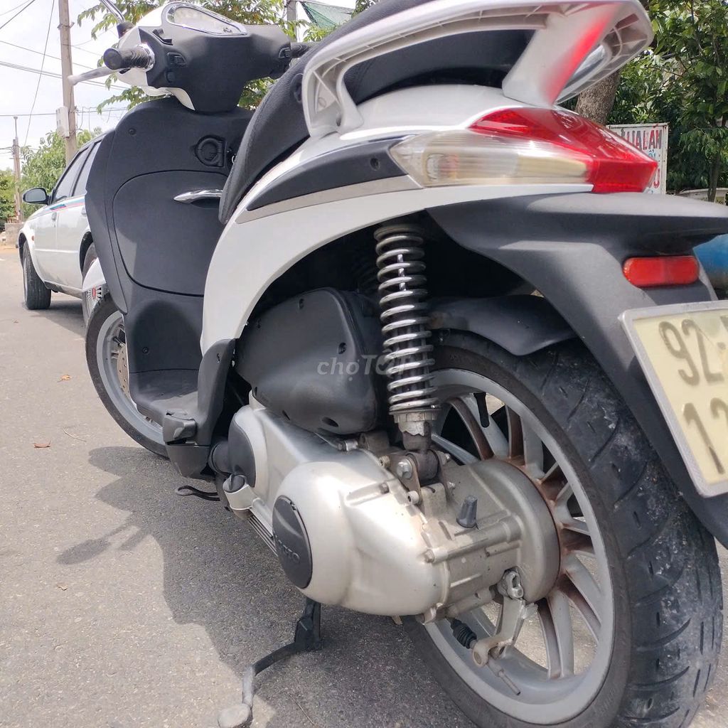 Bán xe Liberty như hình đăng. Mua bán Xe máy tại Quận Cẩm Lệ Đà Nẵng được đăng bởi 274 Đô Đốc Lân p.Hòa Xuân q.Cẩm Lệ hình 6