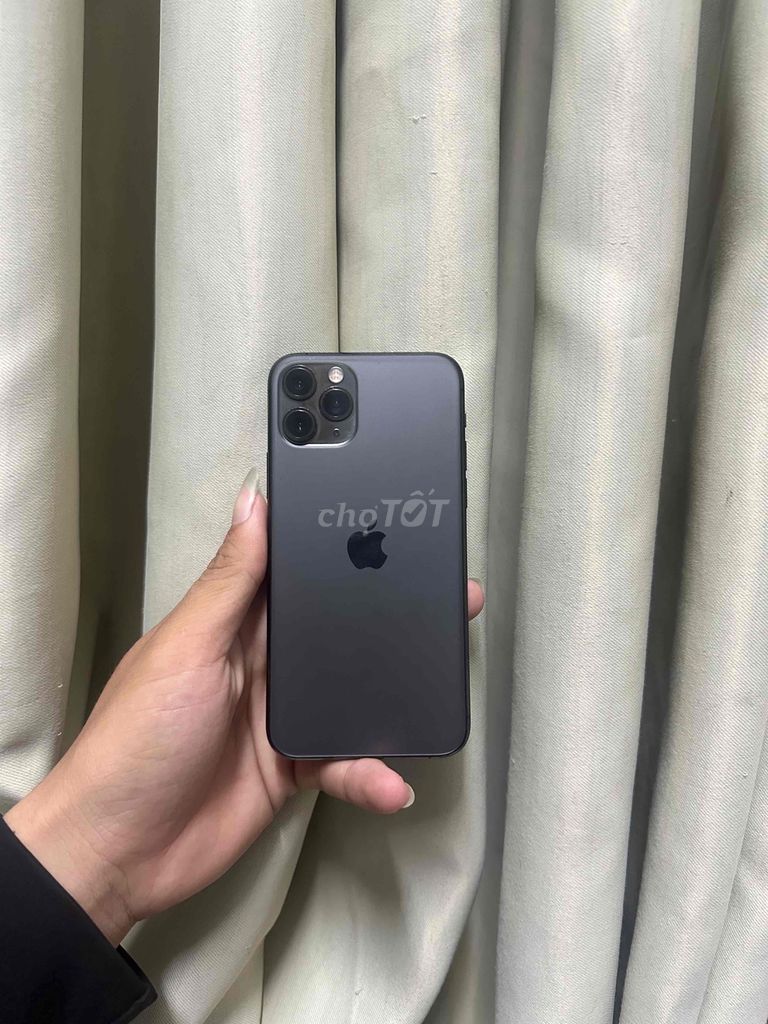 Apple iPhone 11 Pro 64GB Đen đẹp 99. Mua bán Điện thoại tại Quận 12 Tp Hồ Chí Minh được đăng bởi Rạy Apple hình 1