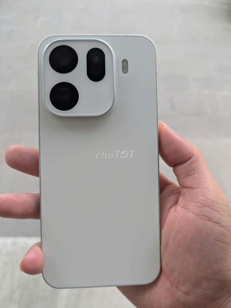 Oppo Find X9 Pro Trắng. Mua bán Điện thoại tại Quận Cầu Giấy Hà Nội được đăng bởi Thang Ha hình 1