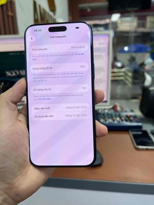 iphone 17promax 256g zin áp99% chạm keng bh 12/206