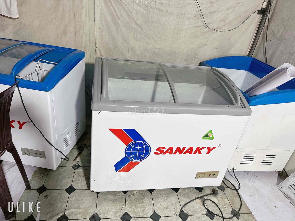 Tủ đông Sanaky 320L kính cong. Mua bán Tủ lạnh tại Quận Tân Phú Tp Hồ Chí Minh được đăng bởi Ninh Thanh lý Tủ Đông hình 1