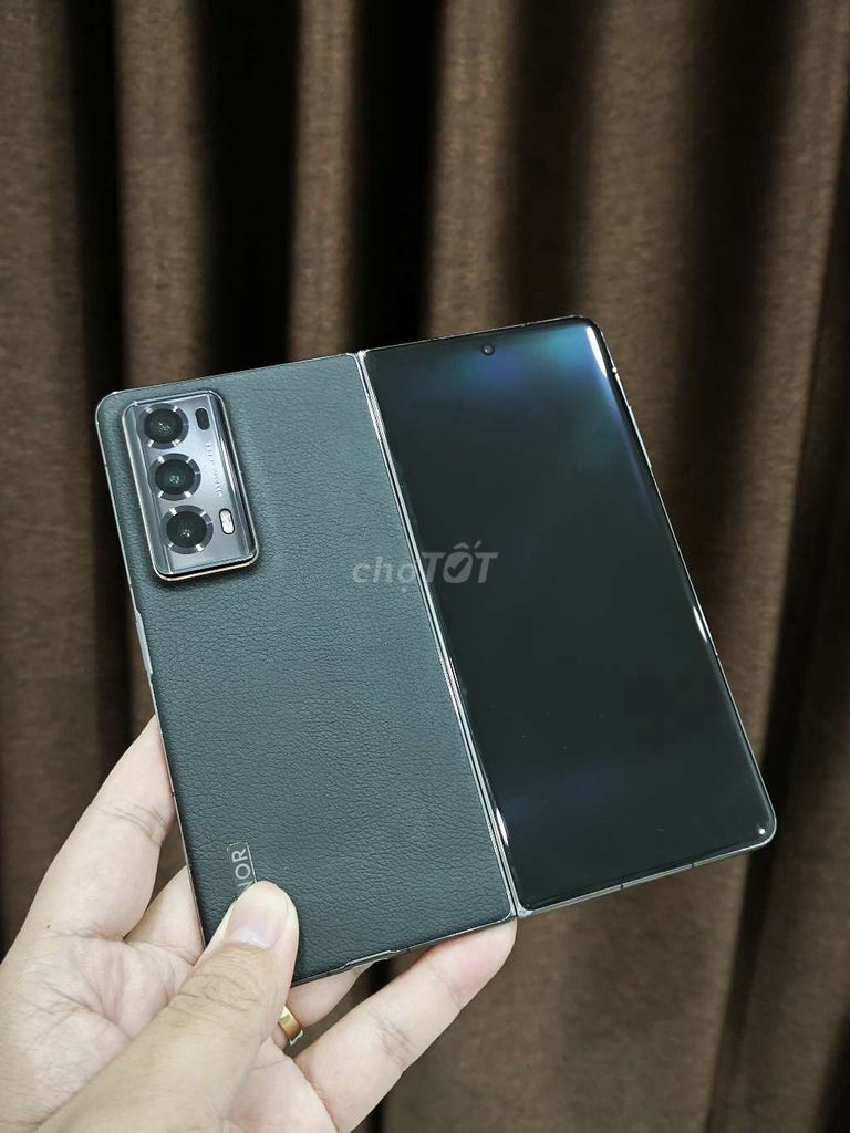 Honor Magic V2 Đen 16GB/512GB. Mua bán Điện thoại tại Quận Hoàng Mai Hà Nội được đăng bởi Nguyễn Ngọc Huy hình 1