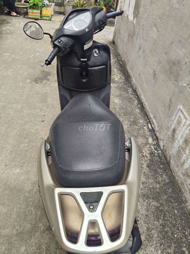 Xe Honda lead mấy zin cực kỳ bốc. Mua bán Xe máy tại Huyện Bình Chánh Tp Hồ Chí Minh được đăng bởi cảm ơn bạn đã xem tin hình 1