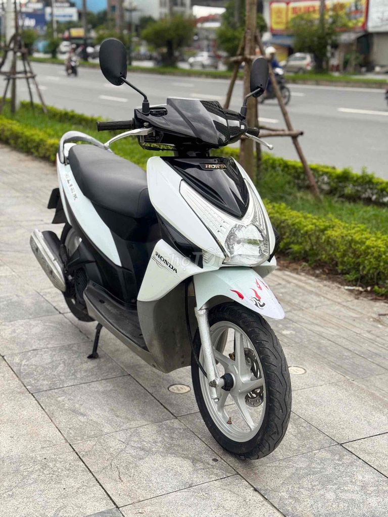 HONDA CLICK 2013 xe còn đẹp, em đi giữ gìn. Mua bán Xe máy tại Quận Nam Từ Liêm Hà Nội được đăng bởi Minh Minh hình 7