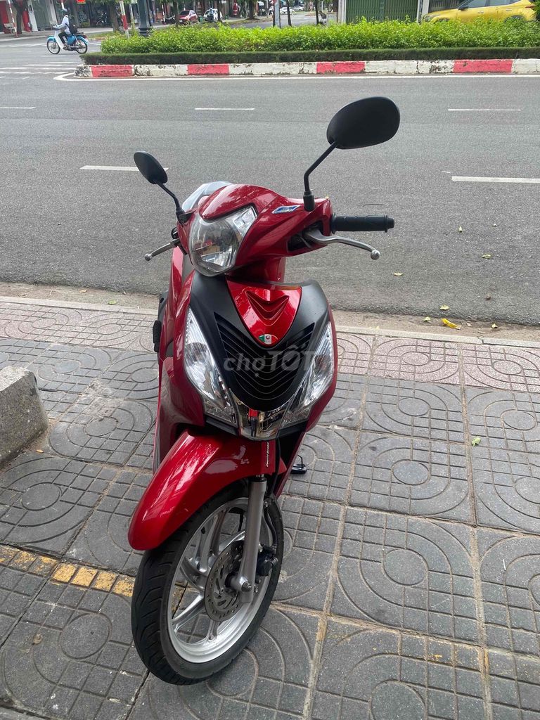 thanh lý vision 2015 máy zin xe sạch sẽ.. Mua bán Xe máy tại Thành phố Bà Rịa Bà Rịa - Vũng Tàu được đăng bởi Tùng Vario hình 2