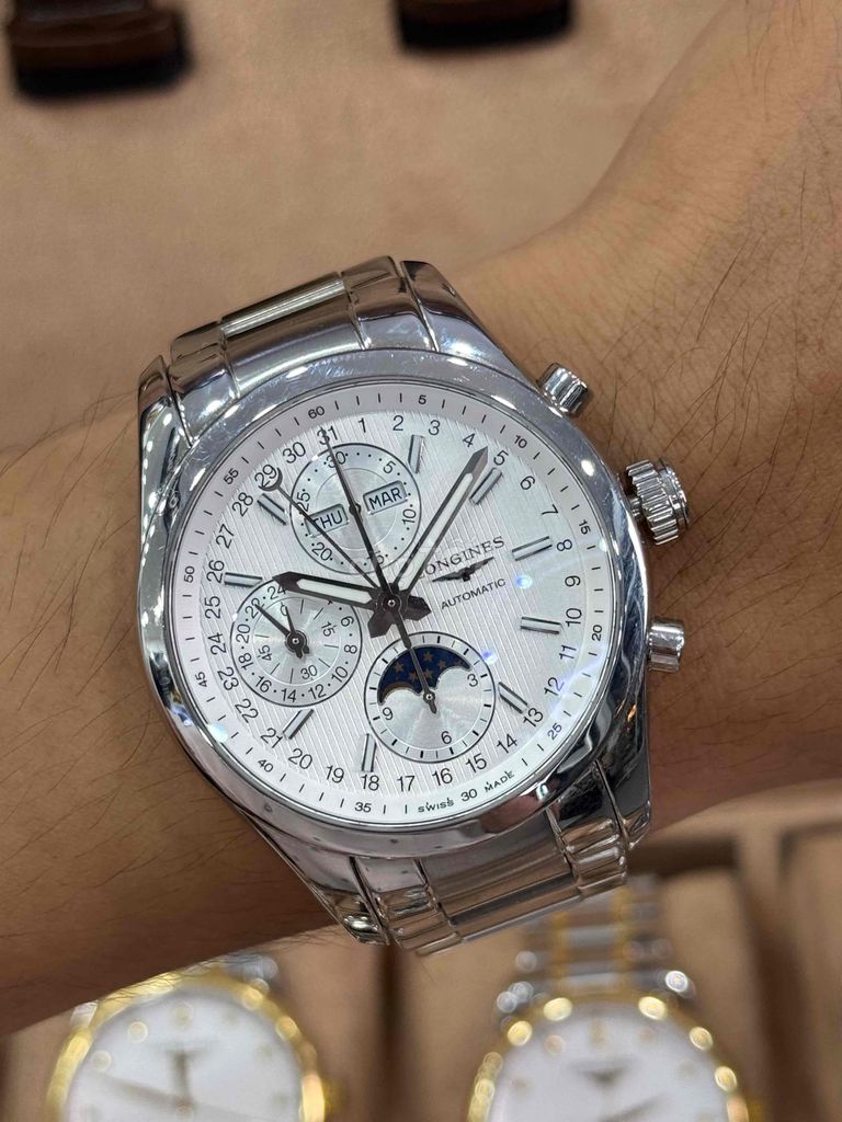 Đồng hồ Longines Conquest Moonphase