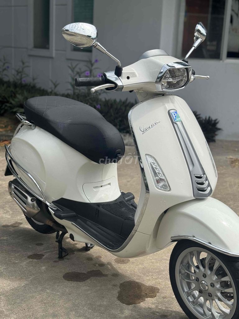 Vépa đk 2021 phanh ABS máy igert zin chất 9 chủ. Mua bán Xe máy tại Quận Thanh Khê Đà Nẵng được đăng bởi A Dũng hình 3