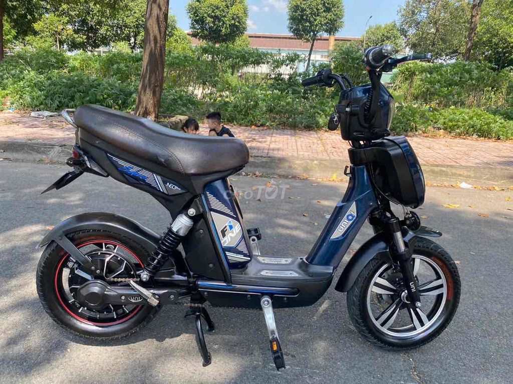 XE ĐIỆN UNI Q1 CỨNG CÁP CHẮC CHẮN. Mua bán Xe điện tại Thành phố Thuận An Bình Dương được đăng bởi linhanh hình 3