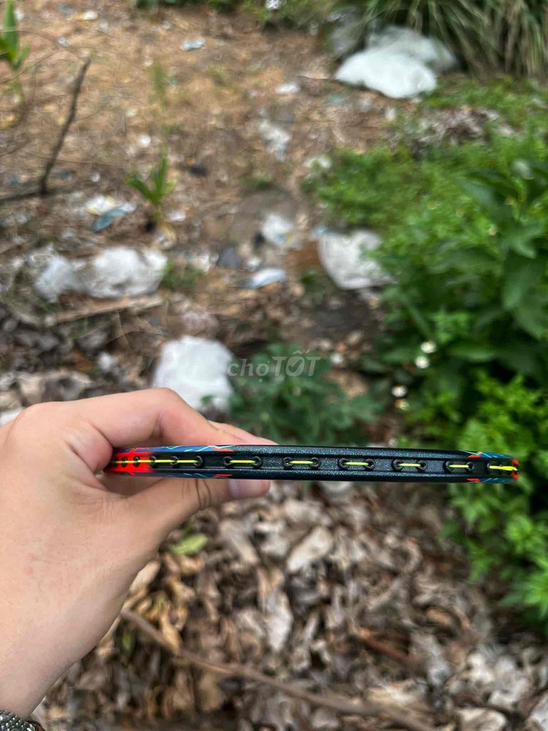 vợt cầu lông axforce 90 tiger max 4u5