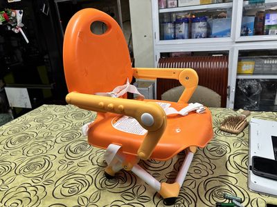 Ghế ăn dặm CHICCO - Ý. Mua bán Mẹ và bé tại Quận Hải Châu Đà Nẵng được đăng bởi Vũ Đà Nẵng