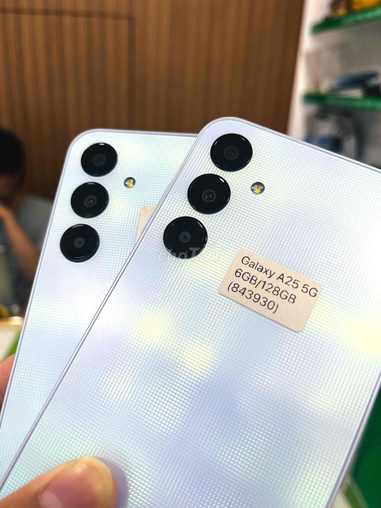 Samsung Galaxy A25 5G 128GB Trắng. Mua bán Điện thoại tại Quận Ngô Quyền Hải Phòng được đăng bởi lê thanh thuỷ hình 1