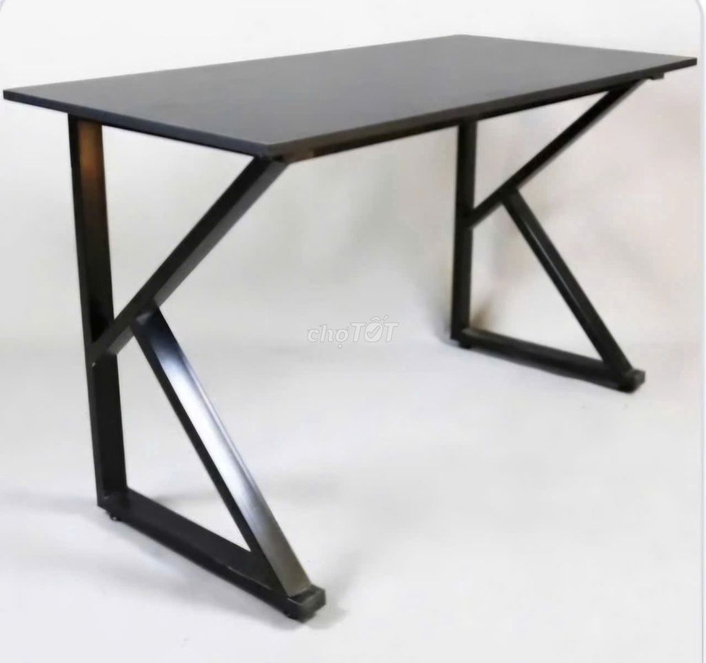 Bàn làm việc chân xếp chữ. Mua bán Bàn ghế tại Quận Bình Tân Tp Hồ Chí Minh được đăng bởi Tổng kho phế liệu hình 3
