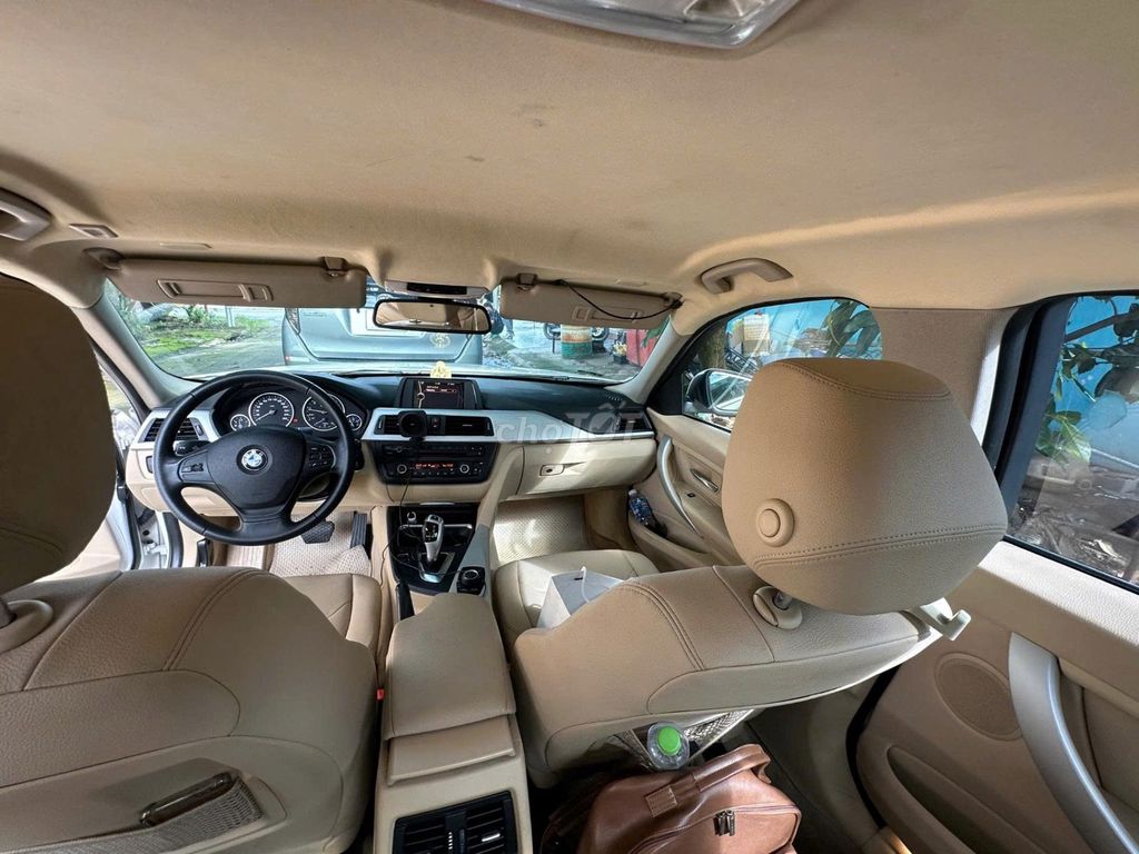 BMW 3 Series 2014 320i - 88000 km. Mua bán Ô tô tại Thành phố Thủ Đức Tp Hồ Chí Minh được đăng bởi Trường Nguyễn hình 7