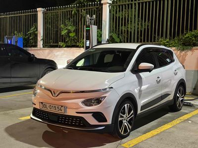 VinFast VFe34 2022 - 55000 km. Mua bán Ô tô tại Quận Long Biên Hà Nội được đăng bởi Phát Vũ Vinfast hình 1