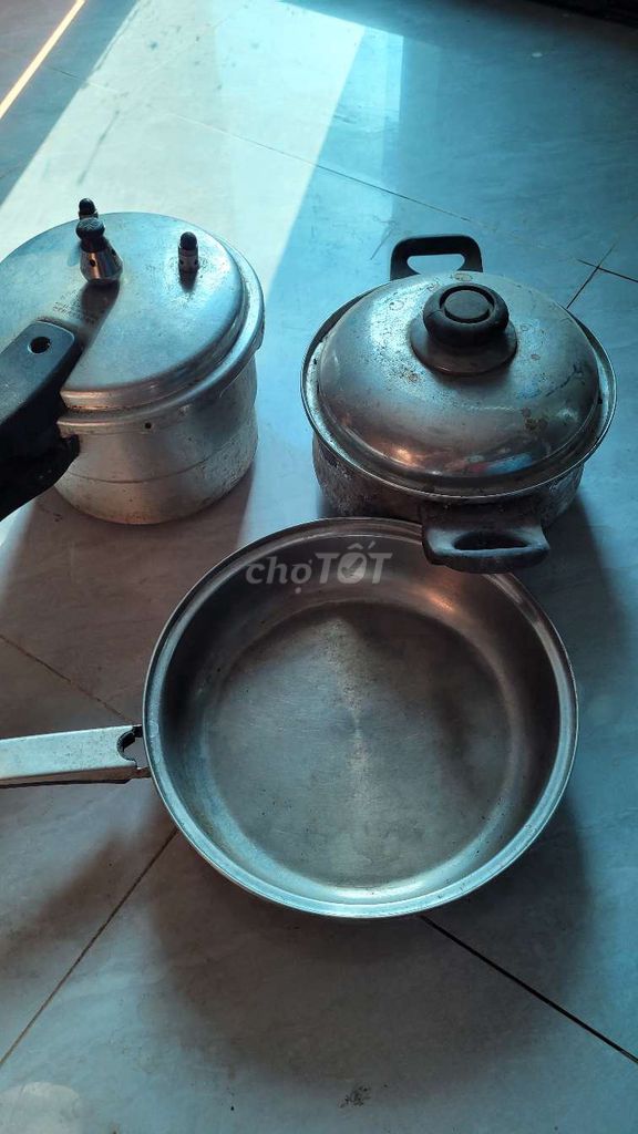 Nồi áp suất Inox Bạc xong chảo thanh lý rẻ. Mua bán Bếp, lò, đồ điện nhà bếp tại Quận Bắc Từ Liêm Hà Nội được đăng bởi Kiếp Phong Ba hình 1