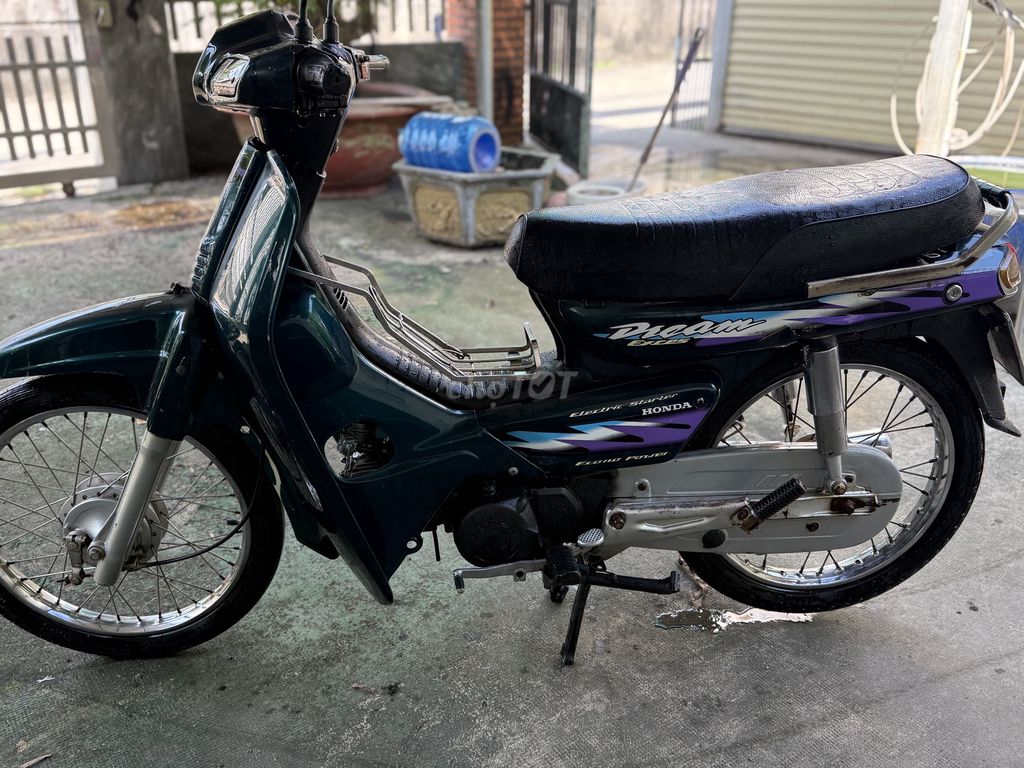 Dream lùn  màu Xanh đậm , máy êm ru. Mua bán Xe máy tại Huyện Trảng Bom Đồng Nai được đăng bởi Trần đình trung  hình 4