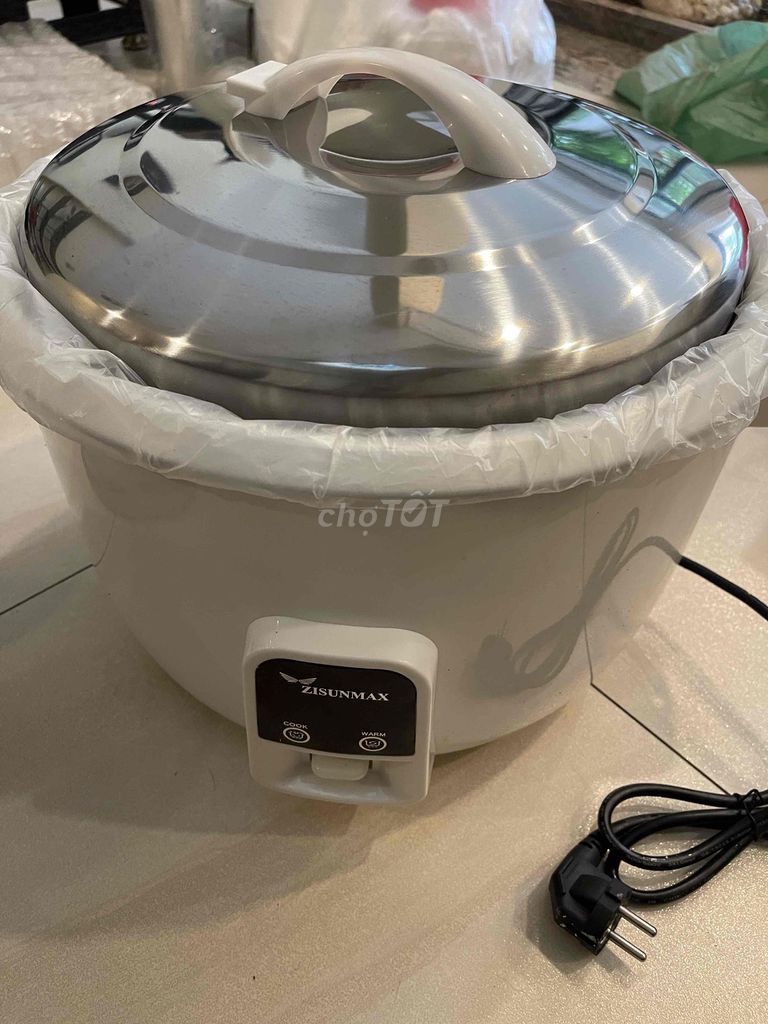 Thanh lý  Nôi cơm điện Zisunmax CFXB-200 mới 100%. Mua bán Bếp, lò, đồ điện nhà bếp tại Thành phố Thủ Đức Tp Hồ Chí Minh được đăng bởi Dang Bao Ngoc hình 1