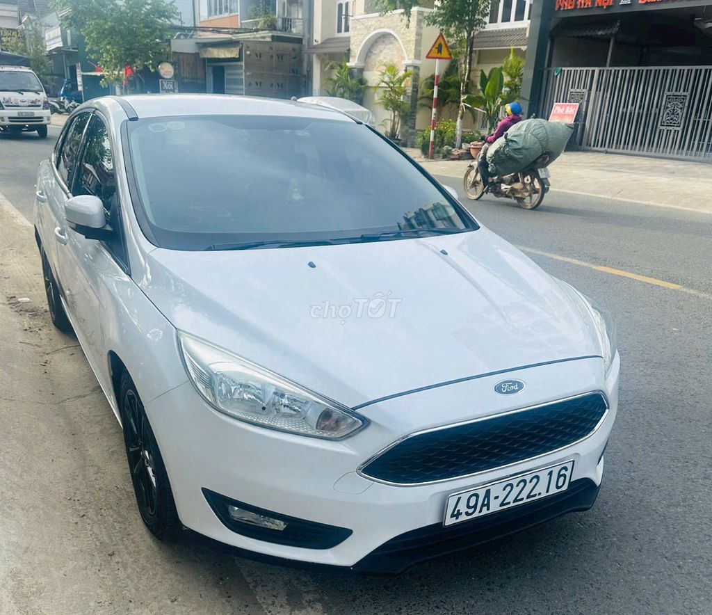 Ford Focus Titanium 1.5L 2017 - 119000 km. Mua bán Ô tô tại Thành phố Đà Lạt Lâm Đồng được đăng bởi Sỹ Thiên Kim Nguyễn hình 1