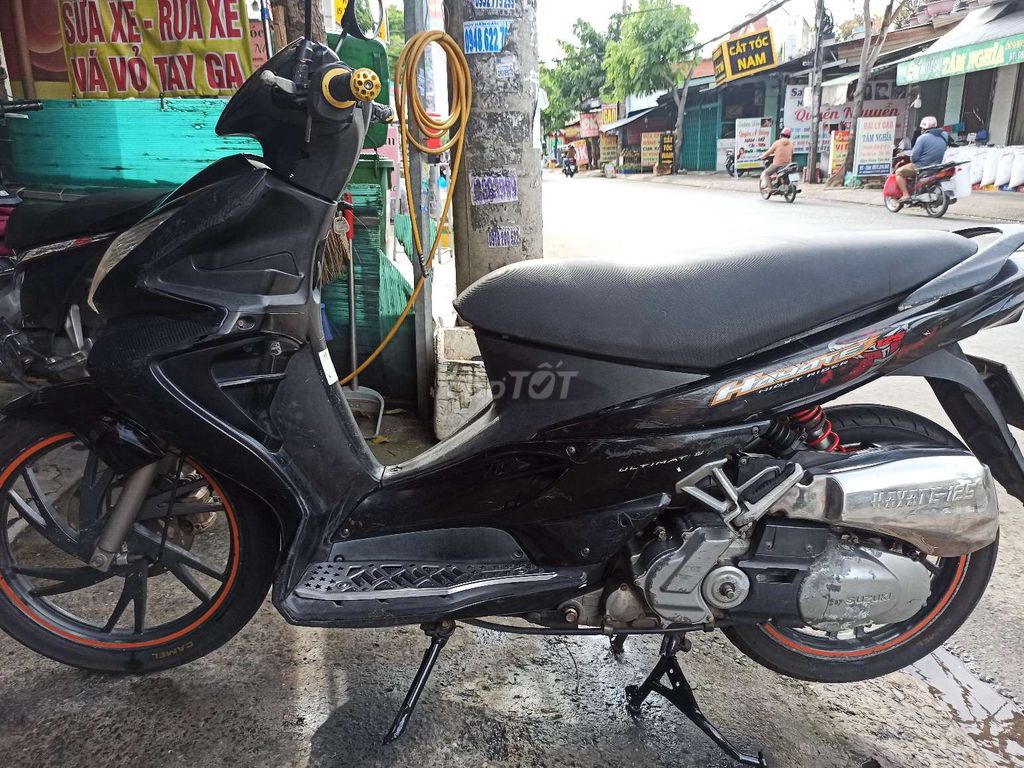Suzuki Hayate 125cc Đen ĐK 2010  XE ZIN ÊM zú bốc.. Mua bán Xe máy tại Quận Bình Tân Tp Hồ Chí Minh được đăng bởi LÊ TRUNG VIỄN. hình 1