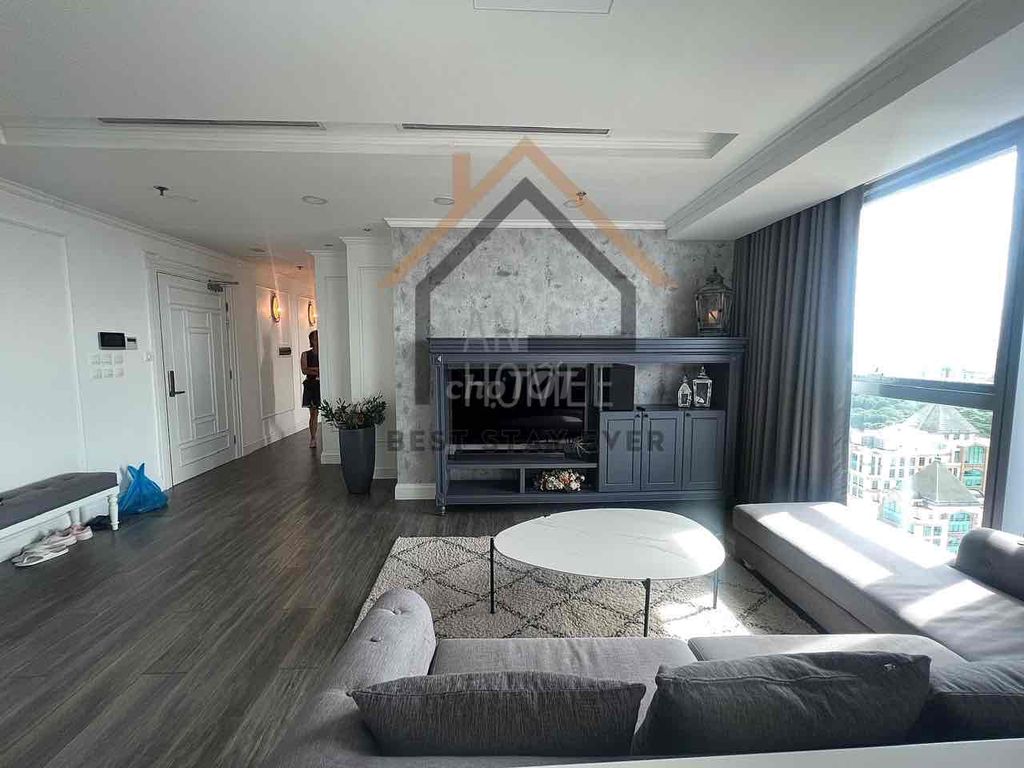 Cho thuê căn hộ Vinhomes Đồng Khởi 3PN siêu đẹp mới ở liển