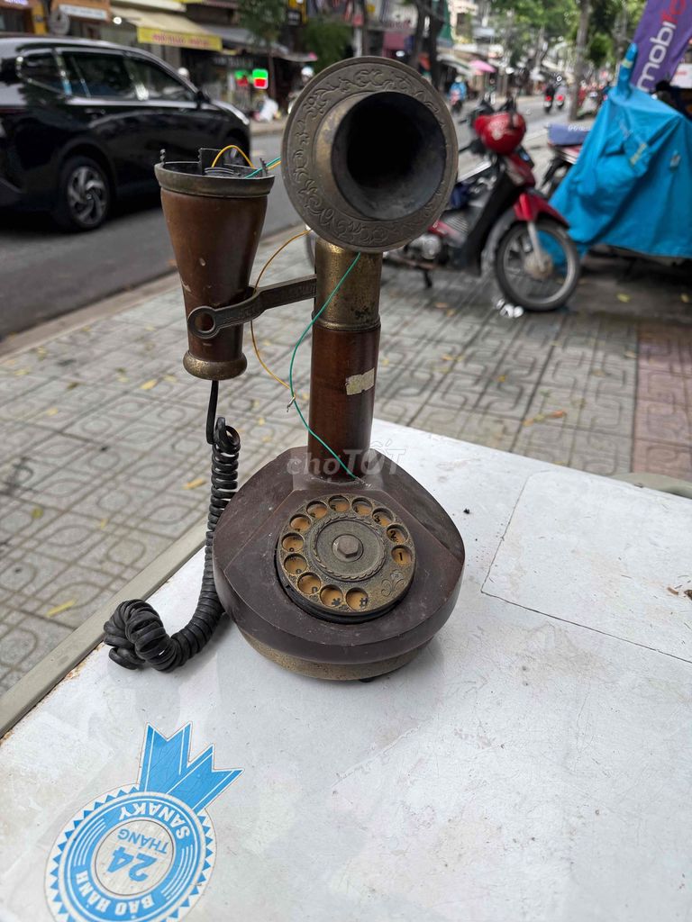 2 Điện thoại cổ như hình cần bán. Mua bán Điện thoại tại Quận Gò Vấp Tp Hồ Chí Minh được đăng bởi Linh Anh 16t hình 1