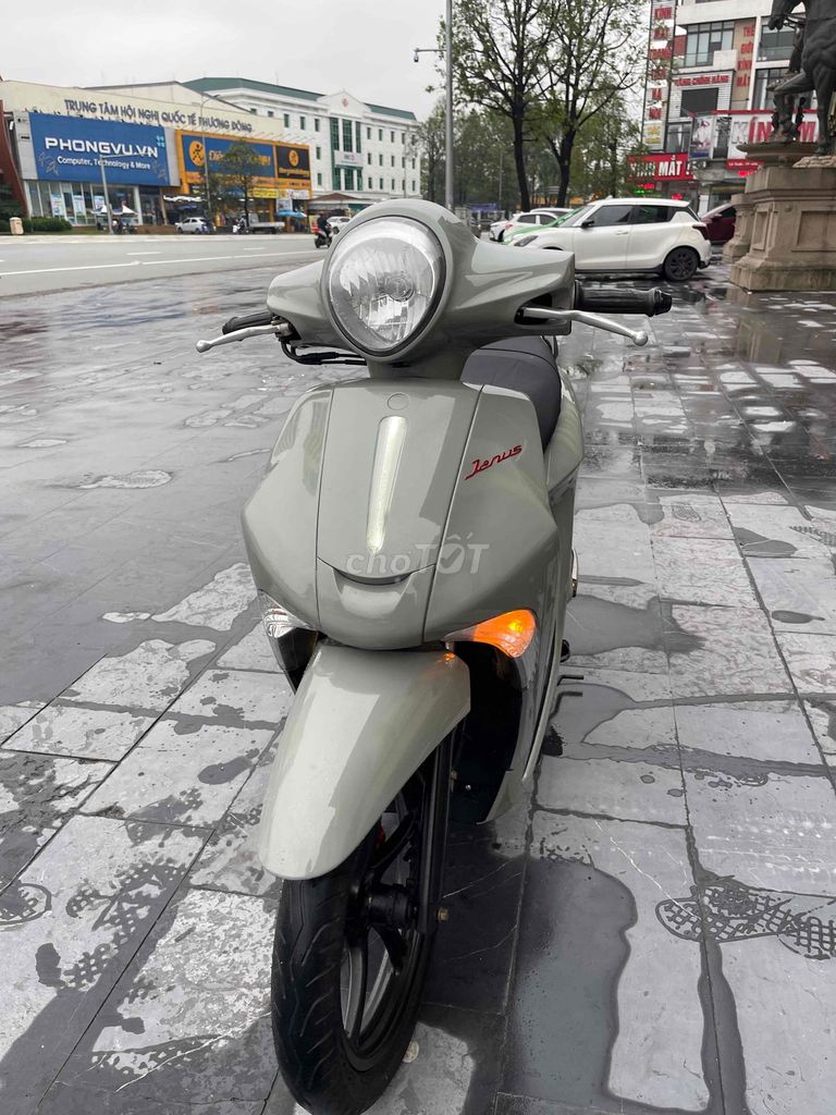 xe đẹp cốp rộng,khoá thông minh. Mua bán Xe máy tại Thành phố Vinh Nghệ An được đăng bởi Mạnh Nhỏ hình 4