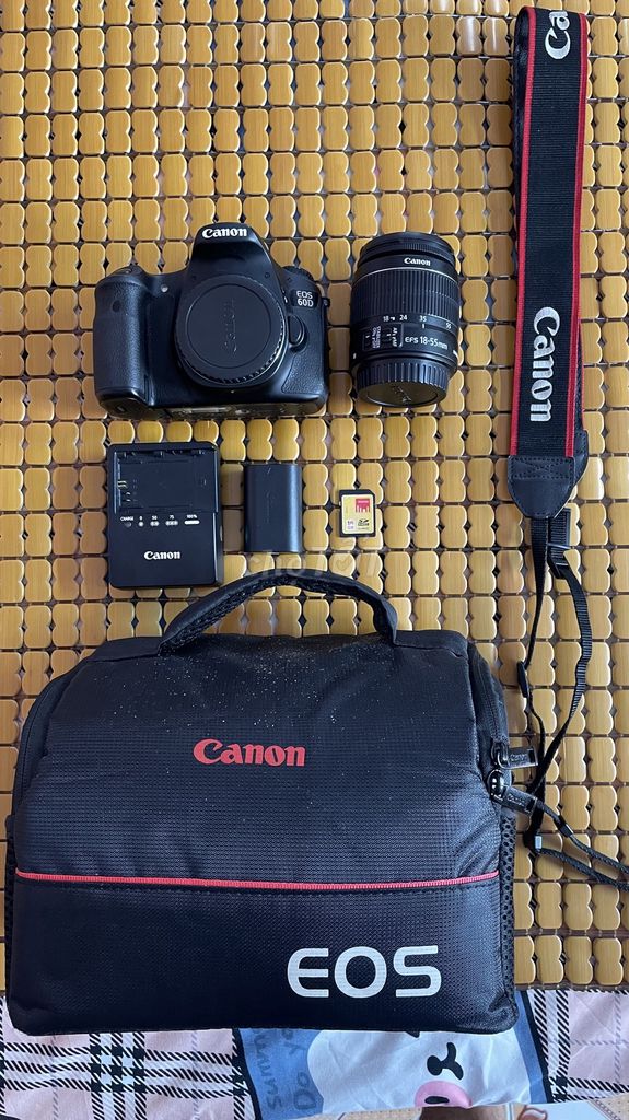 Máy ảnh Canon EOS 60D EF-S 18-55mm. Mua bán Máy ảnh, Máy quay tại Huyện Vĩnh Bảo Hải Phòng được đăng bởi Huu Doan Nguyen hình 1