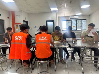 Tuyển nhân viên kho phân loại Shopee