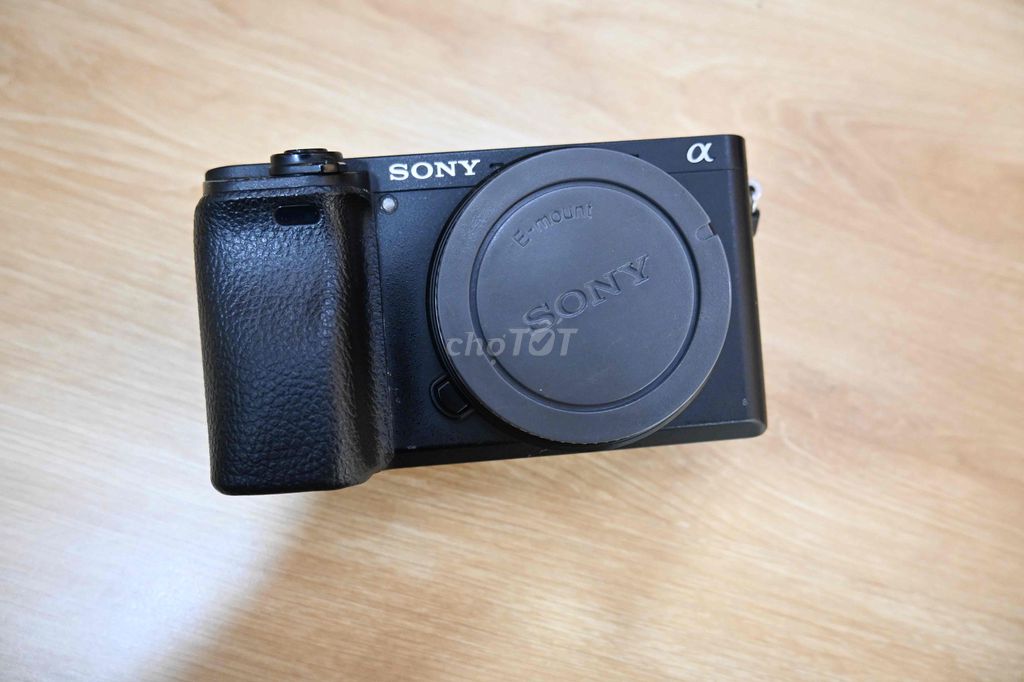 Máy ảnh Sony A6300. Mua bán Máy ảnh, Máy quay tại Quận Tân Bình Tp Hồ Chí Minh được đăng bởi Lê Thị Phương Thảo hình 1