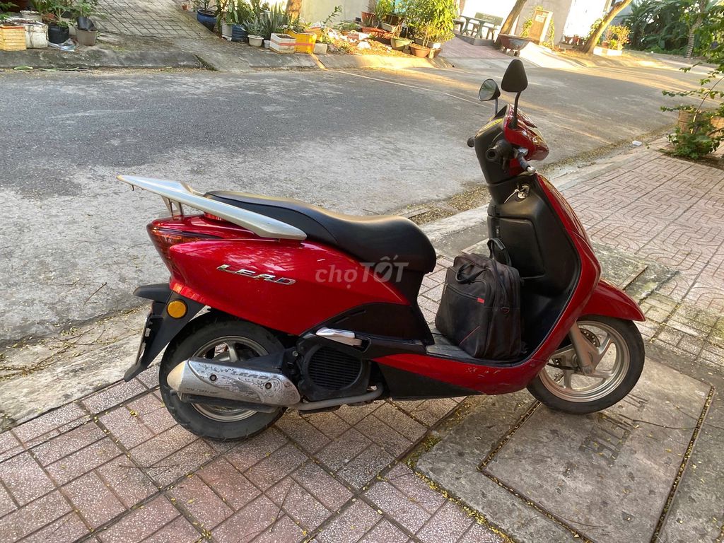 Honda Lead 2007 màu Đỏ. Mua bán Xe máy tại Huyện Bình Chánh Tp Hồ Chí Minh được đăng bởi Bích hình 3