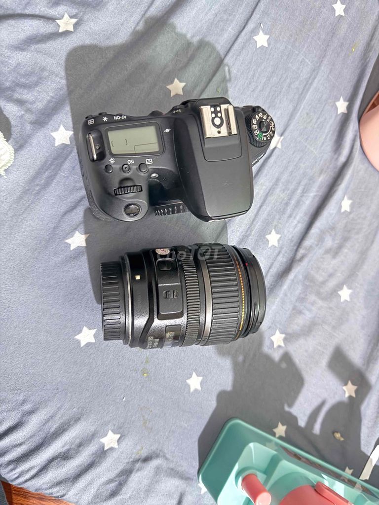 CaNon 77D còn Mới kèm Len Chỉ 8 củ. Mua bán Máy ảnh, Máy quay tại Quận Hai Bà Trưng Hà Nội được đăng bởi Chung Nguyễn hình 1