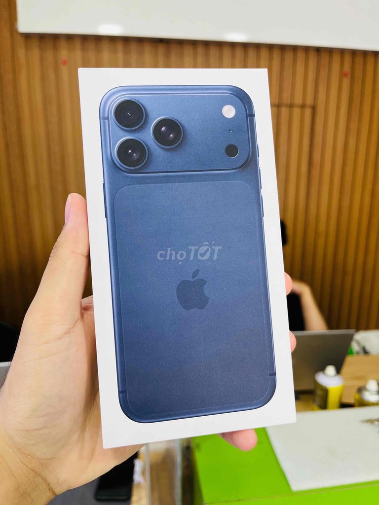 Apple iPhone 17 Pro Max Xanh dương. Mua bán Điện thoại tại Quận Ngô Quyền Hải Phòng được đăng bởi lê thanh thuỷ hình 1
