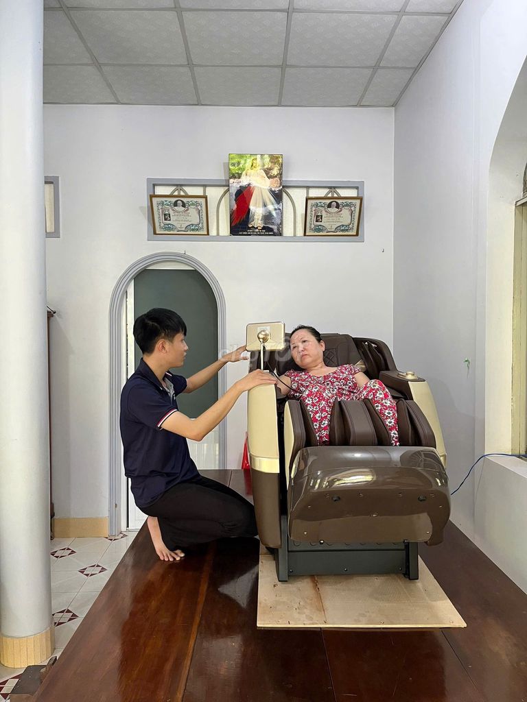 Ghế massage SONIC 3. Mua bán Bàn ghế tại Thành phố Trà Vinh Trà Vinh được đăng bởi Thảo Sương ASAMA hình 1