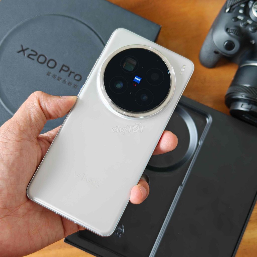 Vivo X200 Pro 256GB Bạc Likenew Fullbox. Mua bán Điện thoại tại Thành phố Thủ Đức Tp Hồ Chí Minh được đăng bởi StoreUS hình 1