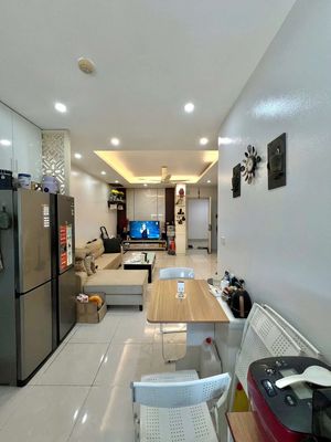 Căn hộ đẹp - Đại Kim Building, 70m2, 2Pn , 2wc, giá chỉ 4,5 tỷ. Mua bán căn hộ/chung cư tại Quận Hoàng Mai Hà Nội được đăng bởi Anh Lương