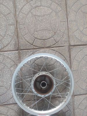 Căm niềng đùm nguyên rin. Mua bán Phụ tùng xe tại Thành phố Vĩnh Long Vĩnh Long được đăng bởi Lê Thanh Tuấn