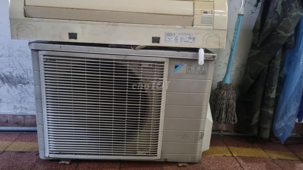 Bán máy lạnh daikin inverter 3 ngựa đã quá sử dụng