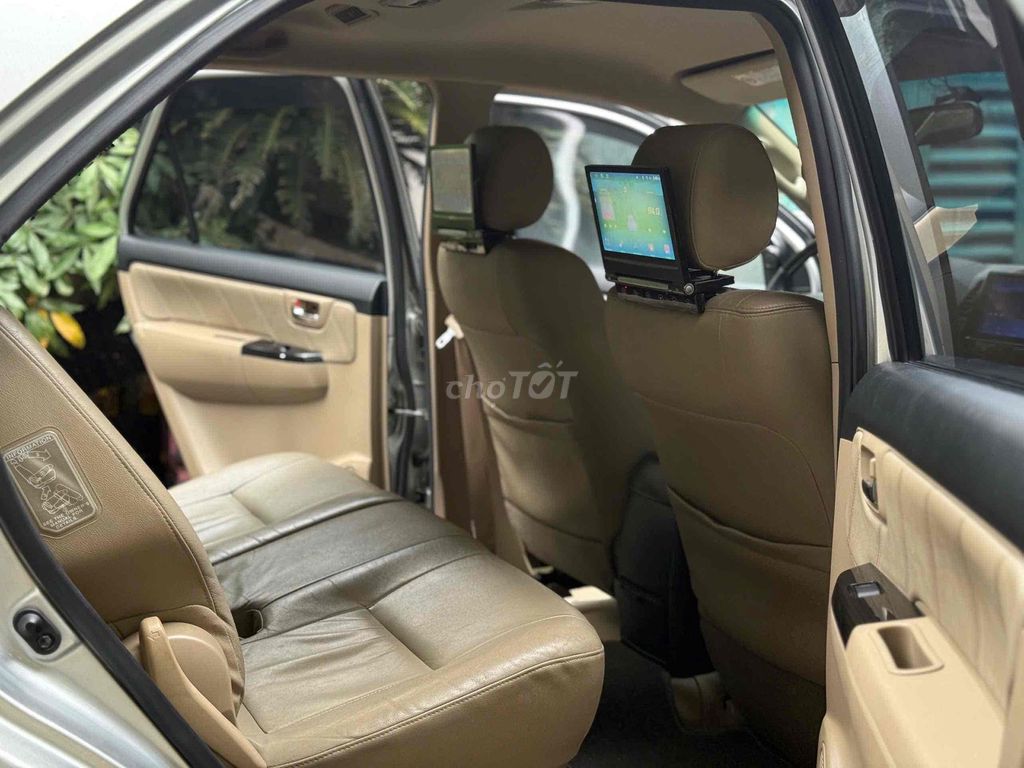 Toyota Fortuner 2014 2.7V 4x2 AT - 112900 km. Mua bán Ô tô tại Thành phố Thủ Đức Tp Hồ Chí Minh được đăng bởi Thùy Phương Toyota hình 9