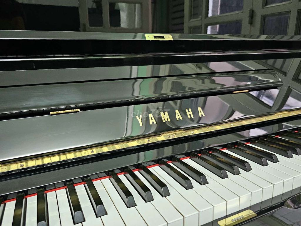 Piano cơ Yamaha U1M