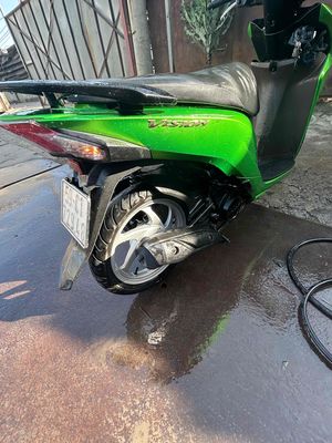 Honda Vision Xanh lá Đen. Mua bán Xe máy tại Quận 4 Tp Hồ Chí Minh được đăng bởi Bao