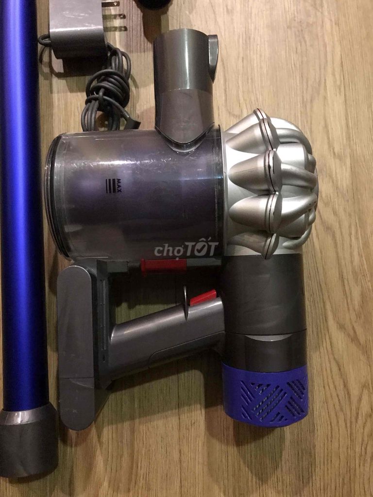 Hút bụi pin Dyson V6. Mua bán Nội thất, đồ gia dụng khác tại Thành phố Thủ Đức Tp Hồ Chí Minh được đăng bởi Nguyen Quy hình 4