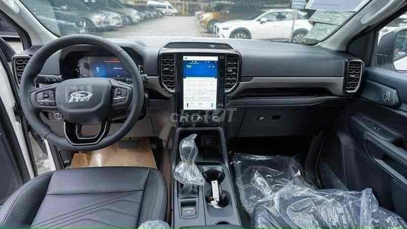 Ford Everest 2025 Titanium 2.0L Số tự động 7 chỗ. Mua bán Ô tô tại Huyện Châu Thành Tiền Giang được đăng bởi Đại Lý Ford Tiền Giang  hình 6