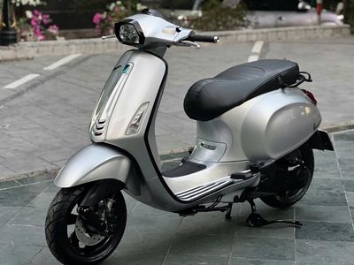 Đẳng cấp sprint màu bạc đèn vuông. Mua bán Xe máy tại Quận Nam Từ Liêm Hà Nội được đăng bởi chị Hương