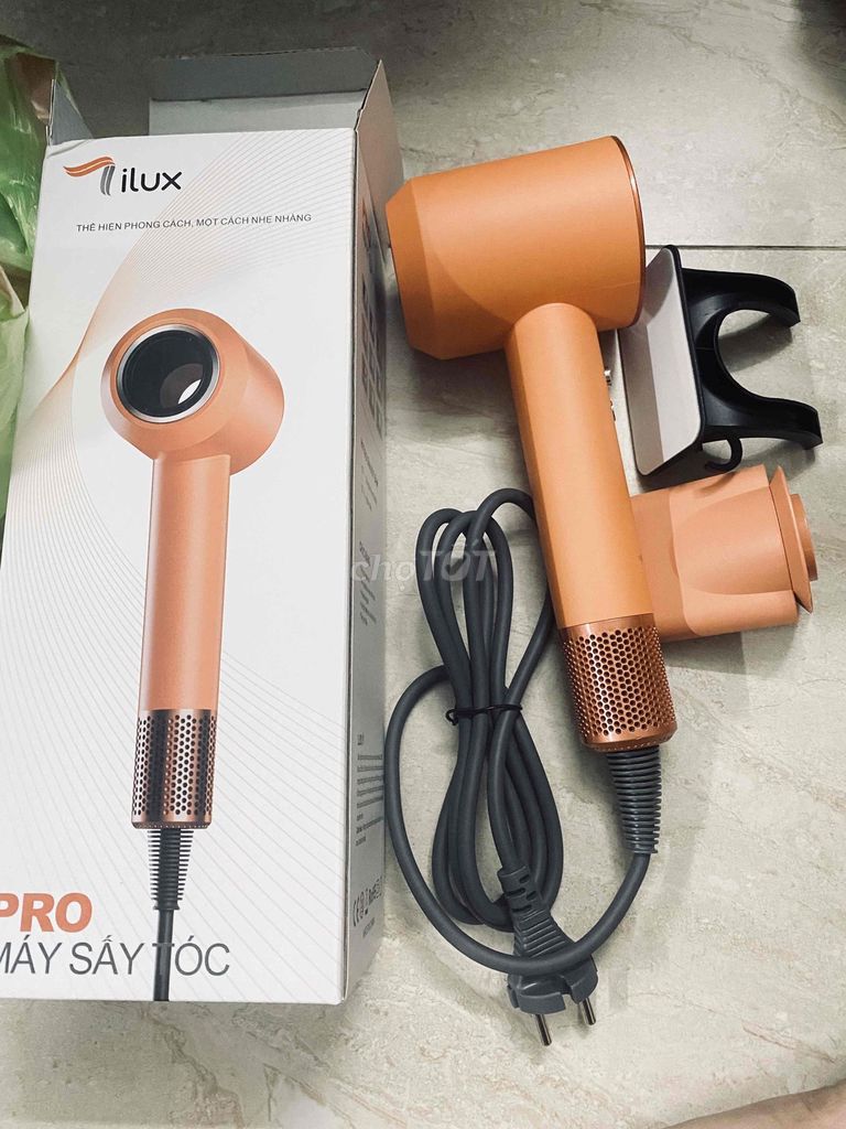 Máy sấy tóc mới nguyên hộp pass lại cho ai cần. Mua bán Nội thất, đồ gia dụng khác tại Quận 12 Tp Hồ Chí Minh được đăng bởi chuyên pass đồ mới  hình 1