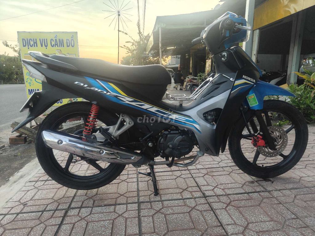 HONDA WAVE BLADE 2022 XE CÒN NHƯ MỚI. Mua bán Xe máy tại Huyện Bình Tân Vĩnh Long được đăng bởi MƯỜI   BÌNH TÂN VL hình 5