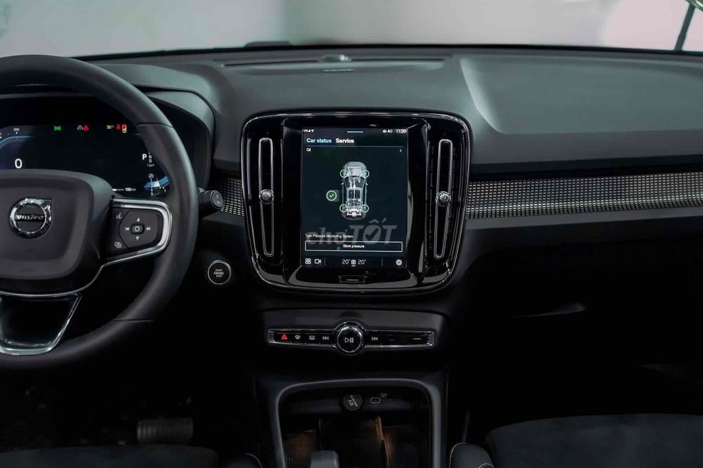 Volvo XC40 2024 - 1400 km Bank 90%. Mua bán Ô tô tại Quận 7 Tp Hồ Chí Minh được đăng bởi PHÁT ĐẠT LUXURY CAR hình 10